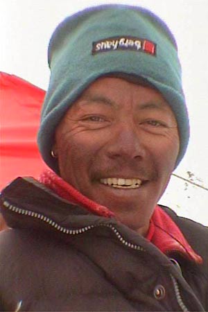 Sherpa Climbing Team Member