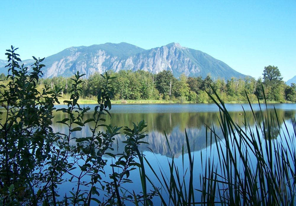 North Bend Washington Things To Do MountainZone   Bigs Mt Si And Mill Pond North Bend WA E1 1000x694 